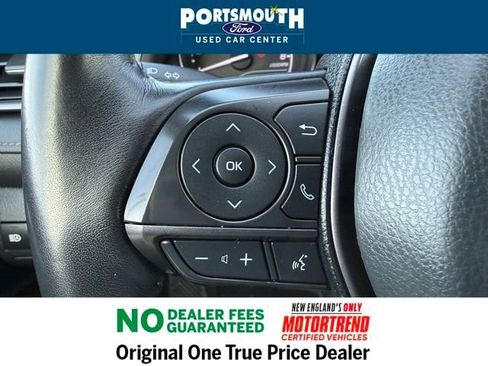 Used 2024 Toyota Camry SE w/ Cold Weather Package image 11