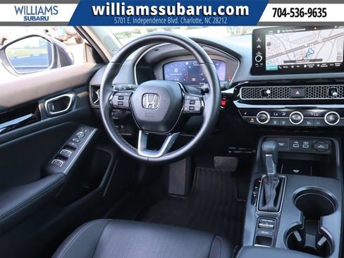 Used 2024 Honda Civic Touring image 14