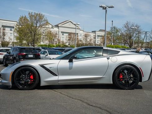 Used 2016 Chevrolet Corvette Stingray Coupe image 4