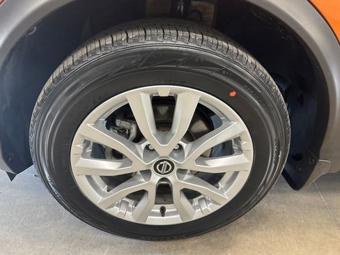 Used 2022 Nissan Rogue Sport S image 29