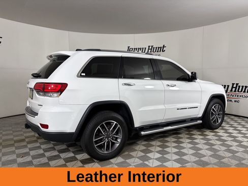 Used 2022 Jeep Grand Cherokee Limited image 5