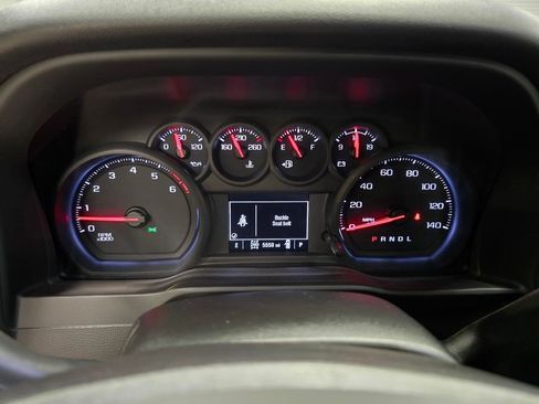Used 2025 Chevrolet Silverado 2500 Custom w/ Custom Value Package AWD/4WD image 24