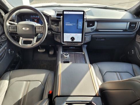 New 2024 Ford Expedition Max Platinum RWD image 40