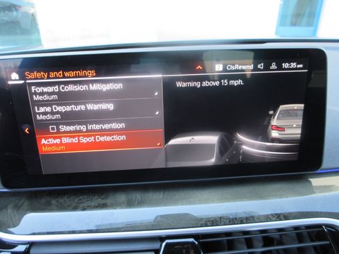 Used 2023 BMW 540i w/ M Sport Package image 72