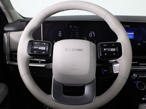 Certified 2026 Hyundai Santa Fe SEL FWD image 10