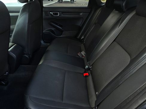 Used 2023 Honda Civic Sport image 11