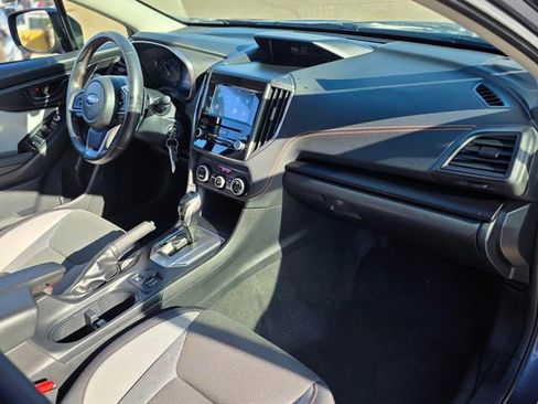 Certified 2021 Subaru Crosstrek 2.0i Premium w/ Popular Package #4 image 9