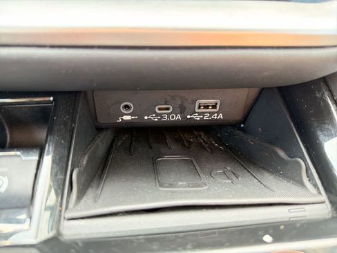 Certified 2024 Subaru Legacy Limited AWD/4WD image 35