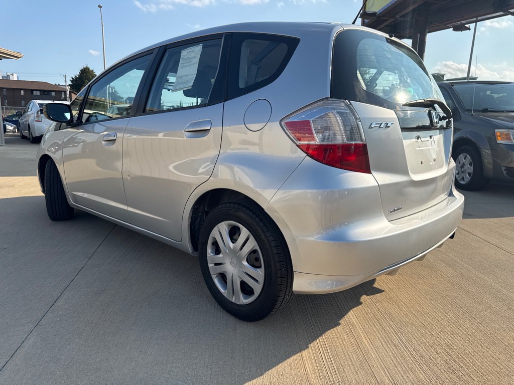 Used 2011 Honda Fit image 5