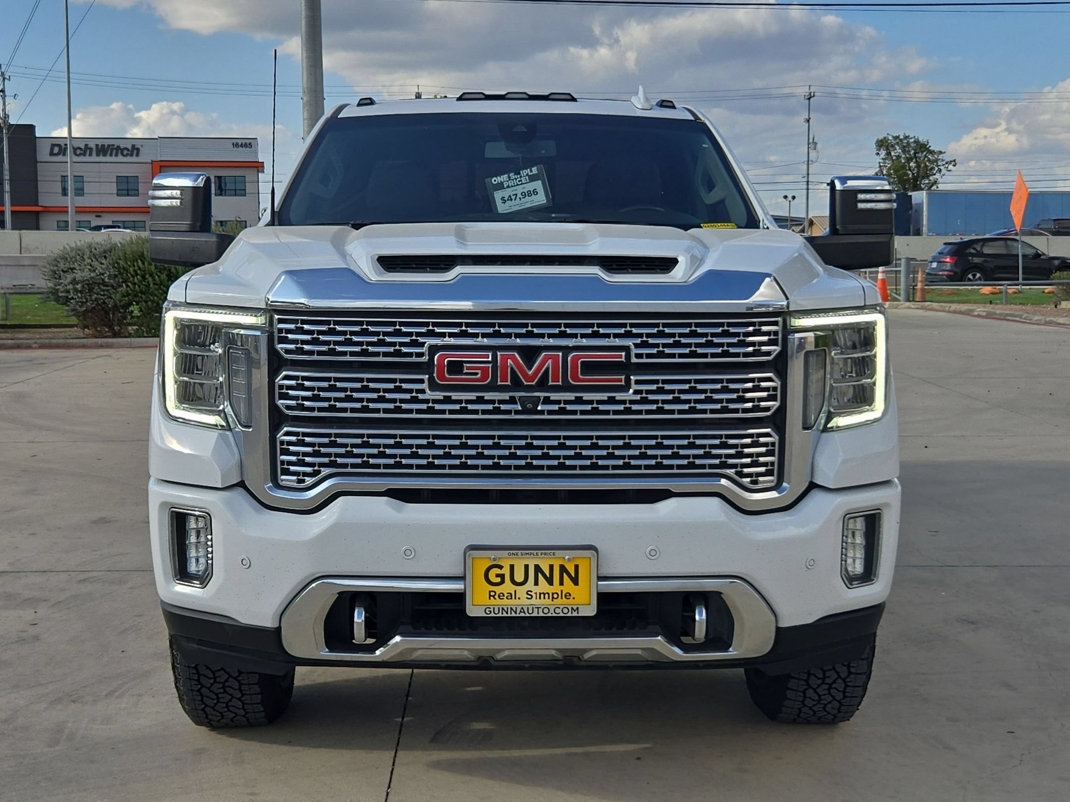 Used 2022 GMC Sierra 2500 Denali AWD/4WD image 8