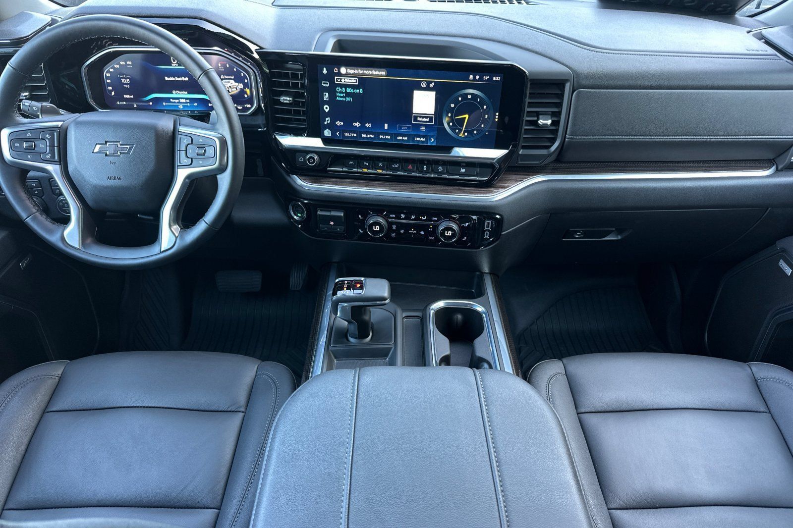 Used 2026 Chevrolet Silverado 1500 RST w/ RST All Star Premium Package AWD/4WD image 15