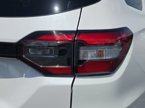 Certified 2025 Honda Pilot EX-L image 7