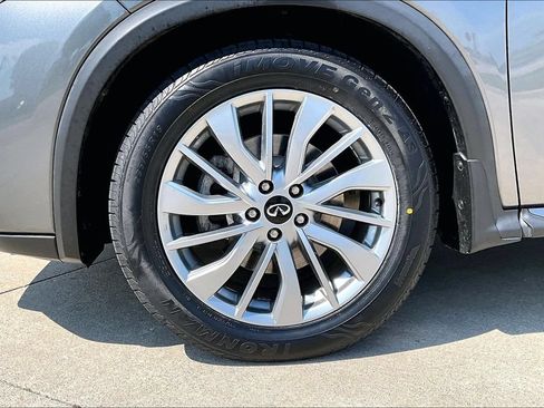 Certified 2023 INFINITI QX50 Luxe AWD/4WD image 10