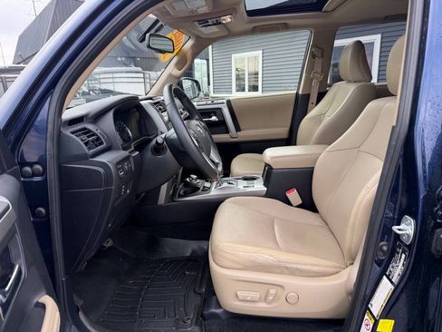 Used 2015 Toyota 4Runner Limited w/ Convenience Package AWD/4WD image 12