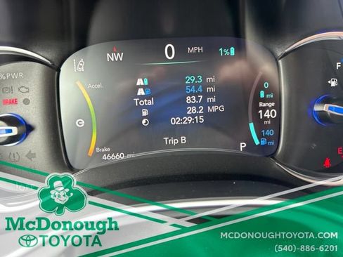 Used 2020 Chrysler Pacifica Limited w/ Advanced Safetytec Group FWD image 32