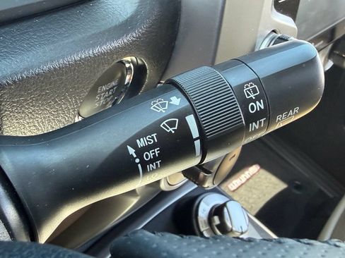 Used 2024 Toyota 4Runner Limited AWD/4WD image 33