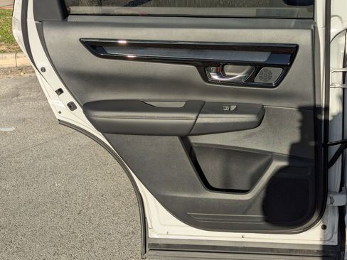 Used 2024 Honda CR-V EX-L image 15