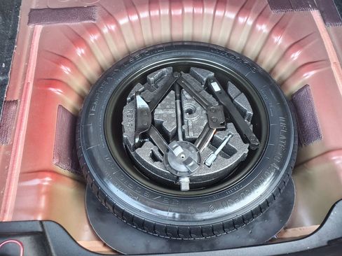 Used 2021 Chevrolet Malibu RS image 56