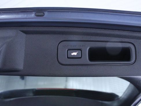 Used 2025 Honda Odyssey EX-L image 35