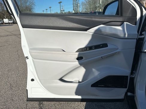 New 2026 Jeep Cherokee Limited image 11