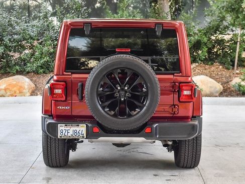 Used 2021 Jeep Wrangler Unlimited Sahara w/ Cold Weather Group image 5