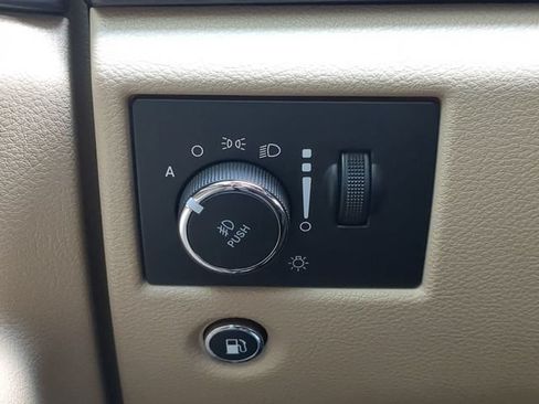 Used 2022 Jeep Grand Cherokee Laredo E RWD image 26