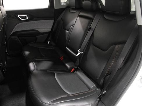 Used 2022 Jeep Compass Latitude w/ Sun and Sound Group image 19