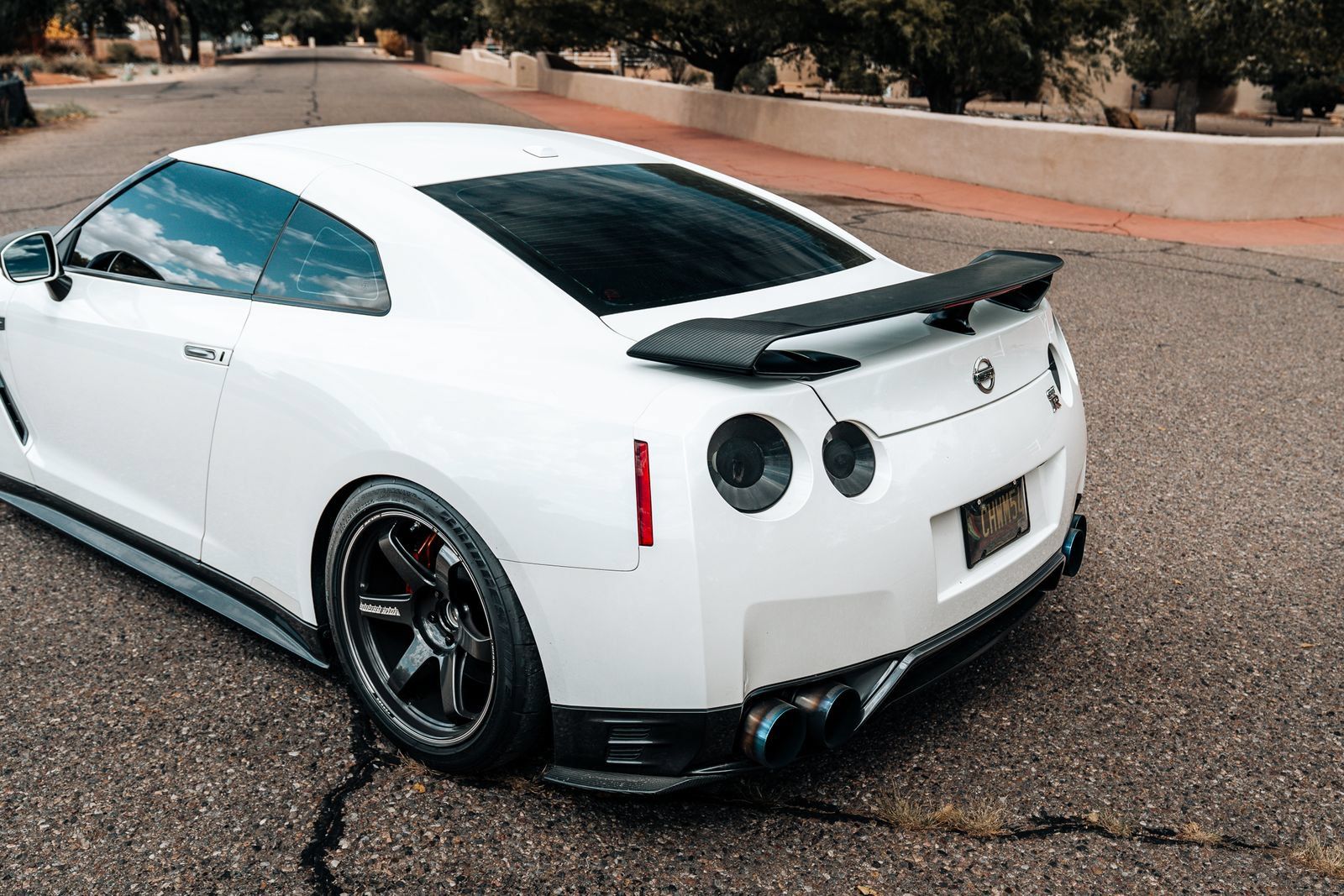 Used 2014 Nissan GT-R Black Edition AWD/4WD image 12
