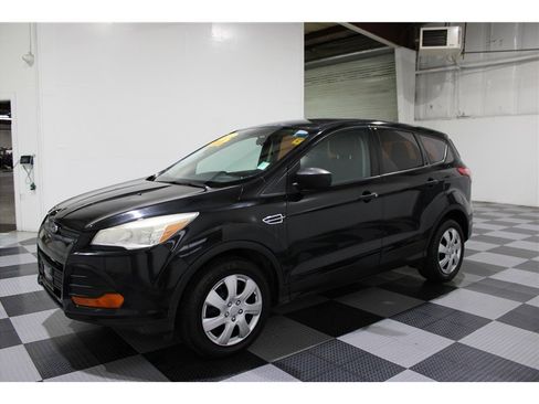 Used 2013 Ford Escape S image 7