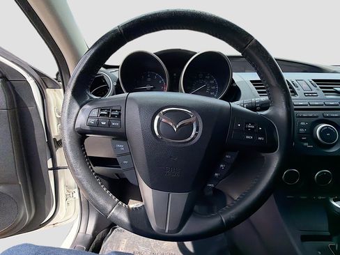 Used 2013 MAZDA MAZDA3 i Touring w/ Preferred Equipment Pkg image 35