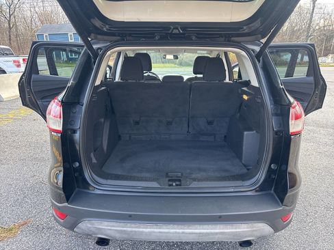 Used 2016 Ford Escape SE w/ Equipment Group 201A image 26