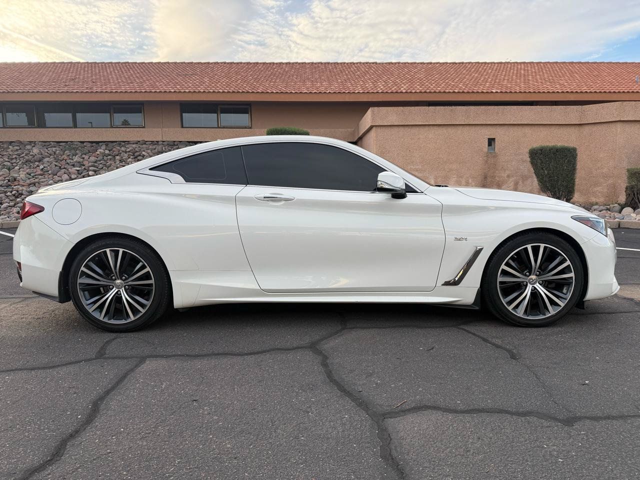 Used 2018 INFINITI Q60 3.0t Luxe w/ Sensory Package 3.0T Luxe AWD/4WD image 2