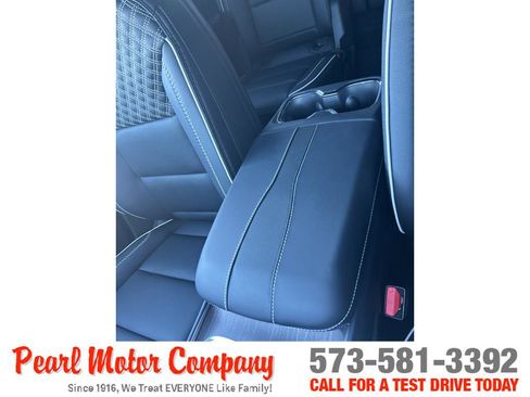 New 2026 GMC Acadia Denali w/ Super Cruise Package image 21