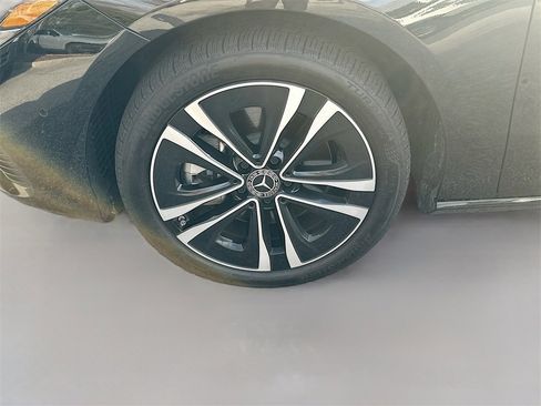 Certified 2025 Mercedes-Benz CLA 250 image 32