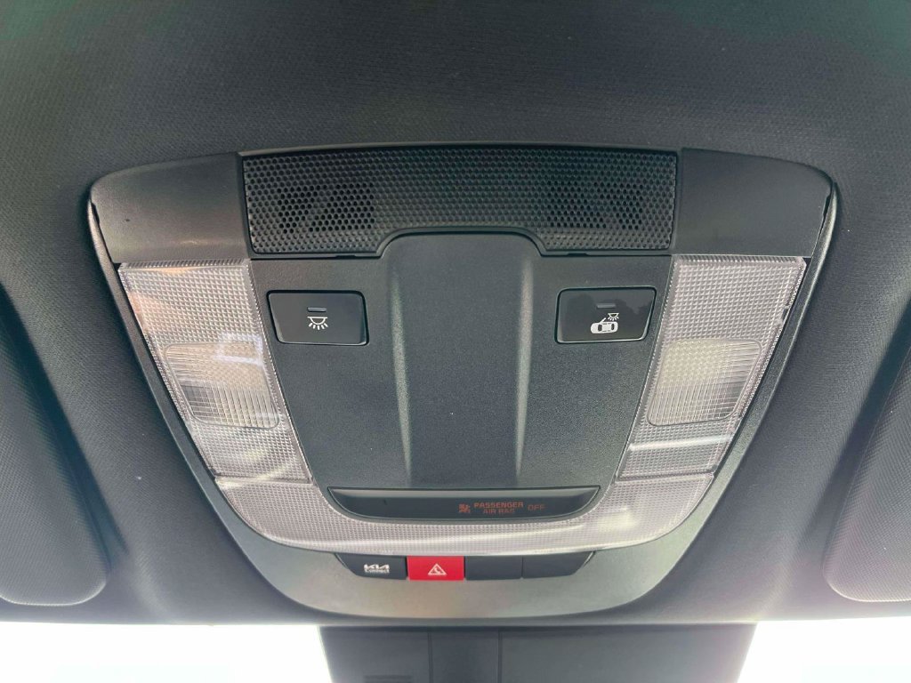 Used 2025 Kia Sportage X-Line AWD/4WD image 25