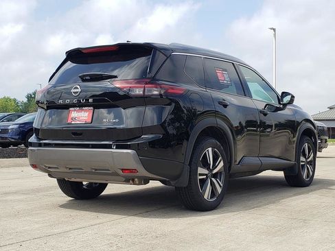 Certified 2024 Nissan Rogue SL image 10