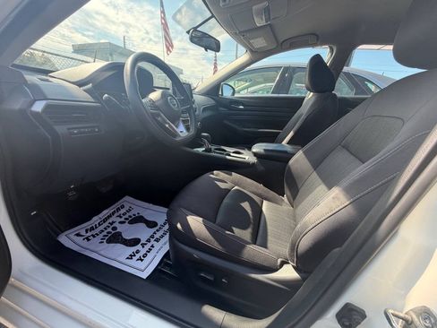 Used 2020 Nissan Altima 2.5 S FWD image 9