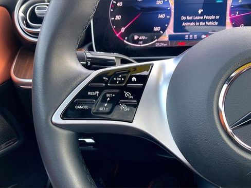 Used 2025 Mercedes-Benz C 300 4MATIC Sedan image 20