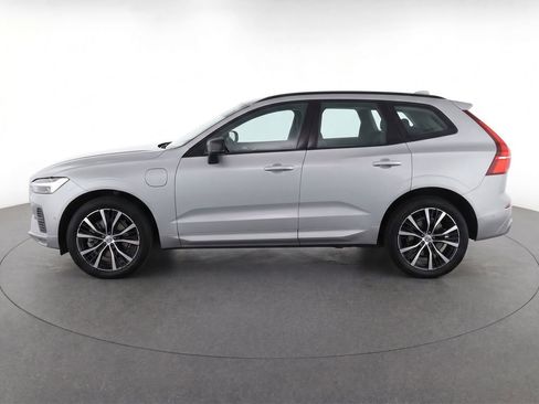 Used 2024 Volvo XC60 B5 Plus w/ Protection Package Premier AWD/4WD image 6