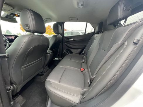 Used 2025 Buick Encore GX Preferred image 25