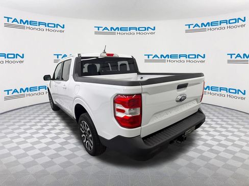 Used 2022 Ford Maverick Lariat FWD image 3