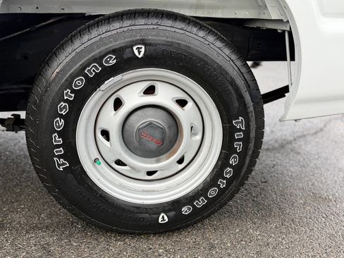 Used 2003 GMC Sonoma SL w/ Convenience Package image 55