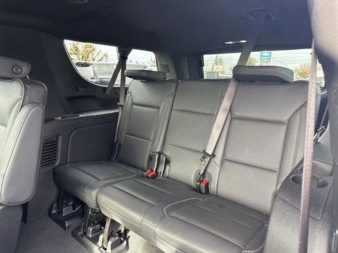 Certified 2025 GMC Yukon XL Denali image 7