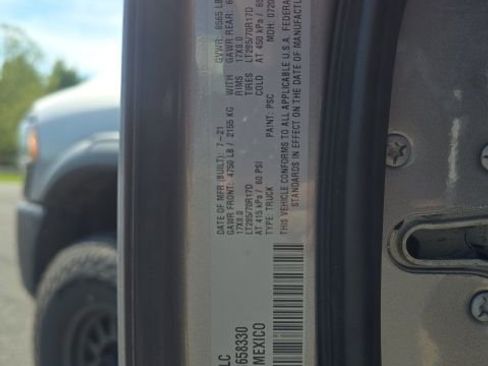 Used 2021 RAM 2500 Power Wagon w/ 75th Anniversary Edition AWD/4WD image 11