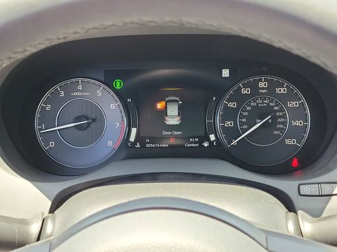 Used 2025 Acura RDX SH-AWD image 29