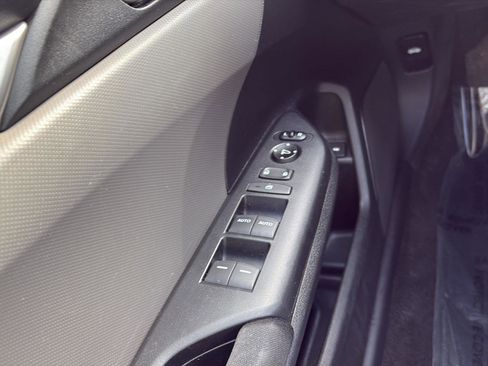 Used 2019 Honda Civic LX image 13