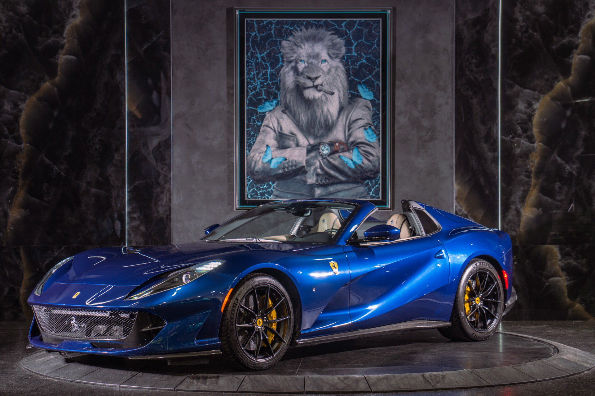 Used 2021 Ferrari 812 GTS RWD image 1