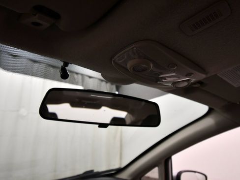 Used 2013 Ford Fiesta SE image 28