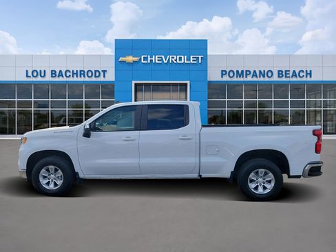 Used 2023 Chevrolet Silverado 1500 LT w/ Protection Package image 4