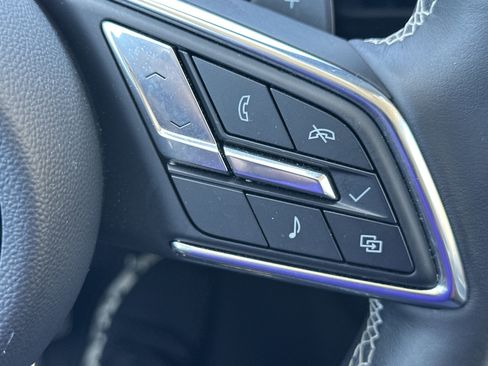 Certified 2025 Buick Envision Sport Touring AWD/4WD image 26